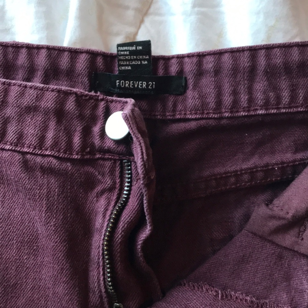 Shorts - Picture 3 of 3